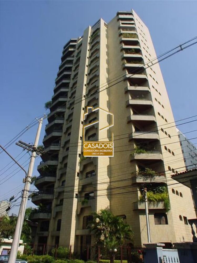Apartamento, 3 quartos, 240 m² - Foto 1