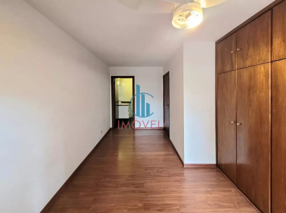 Casa à venda com 4 quartos, 191m² - Foto 7