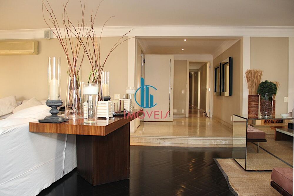Apartamento, 4 quartos, 365 m² - Foto 1