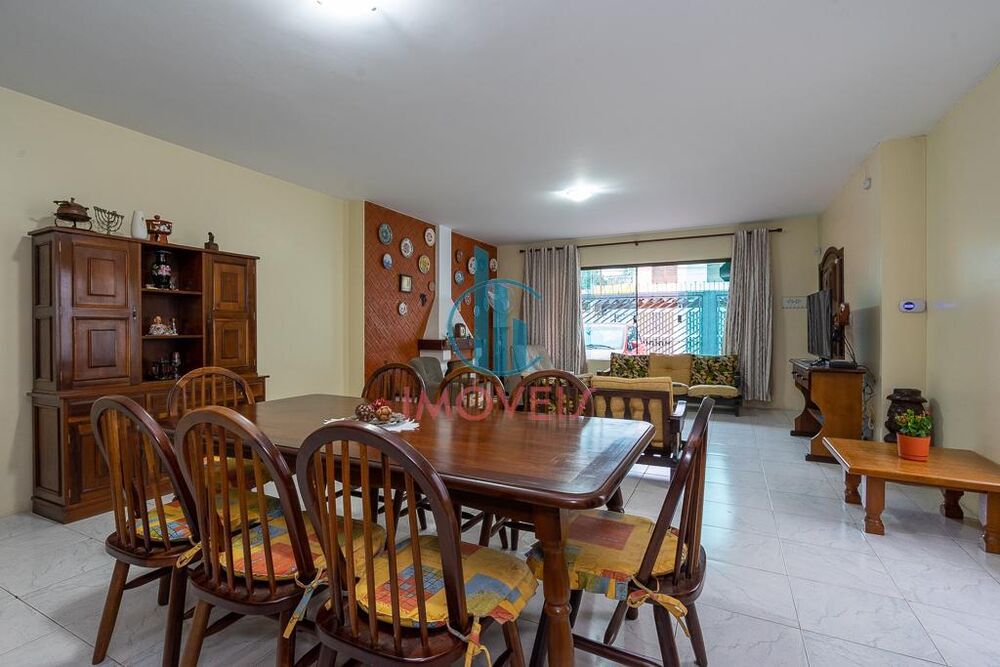 Casa, 3 quartos, 194 m² - Foto 4