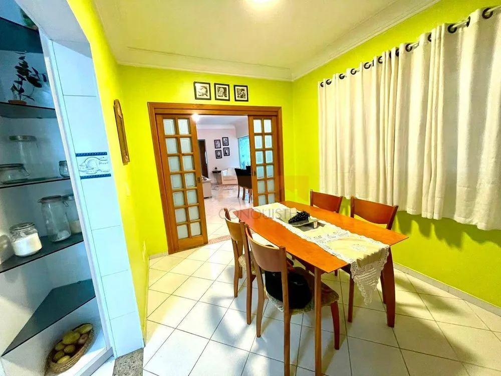 Sobrado, 3 quartos, 423 m² - Foto 4