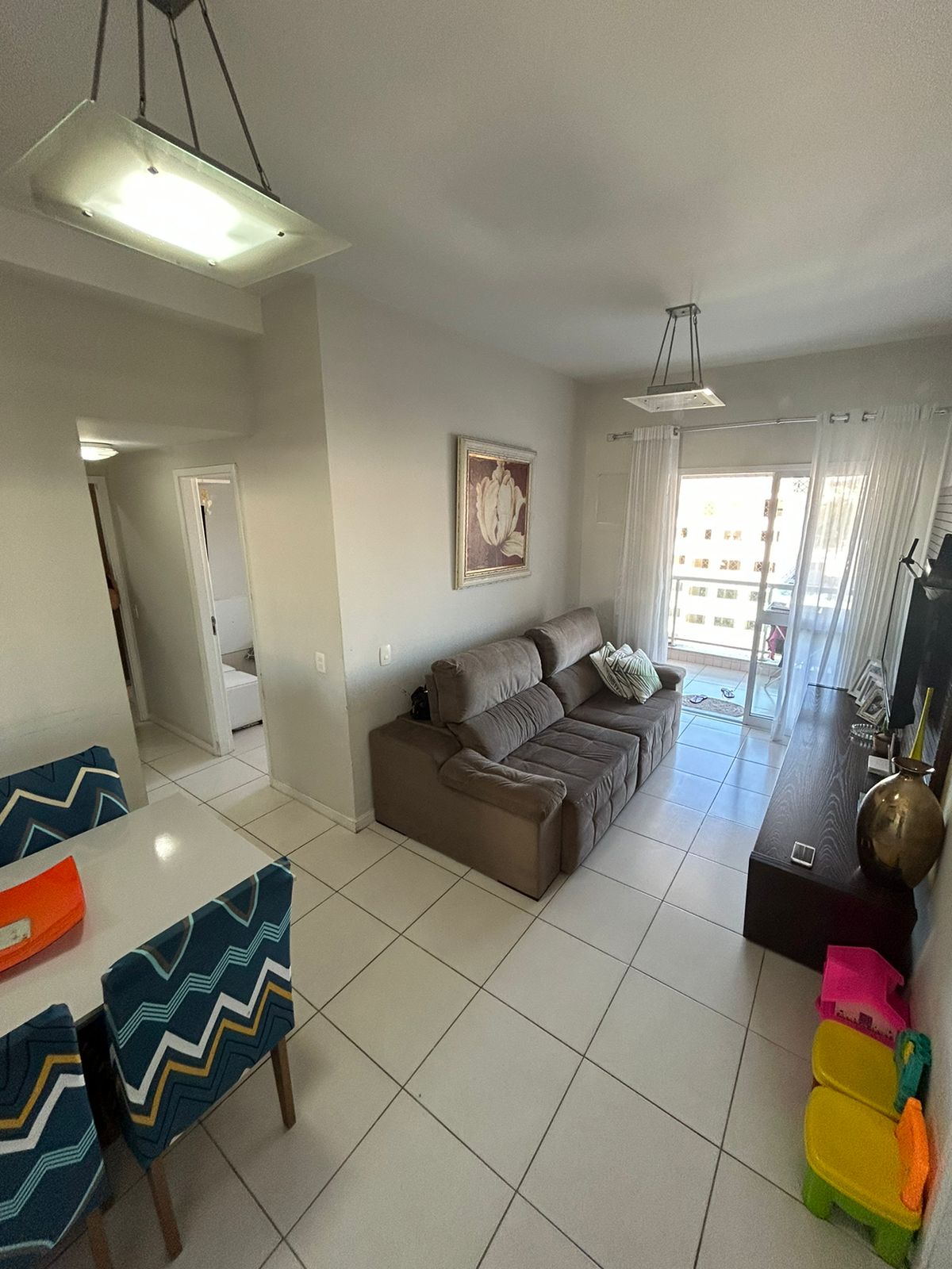 Apartamento à venda com 2 quartos, 67m² - Foto 3