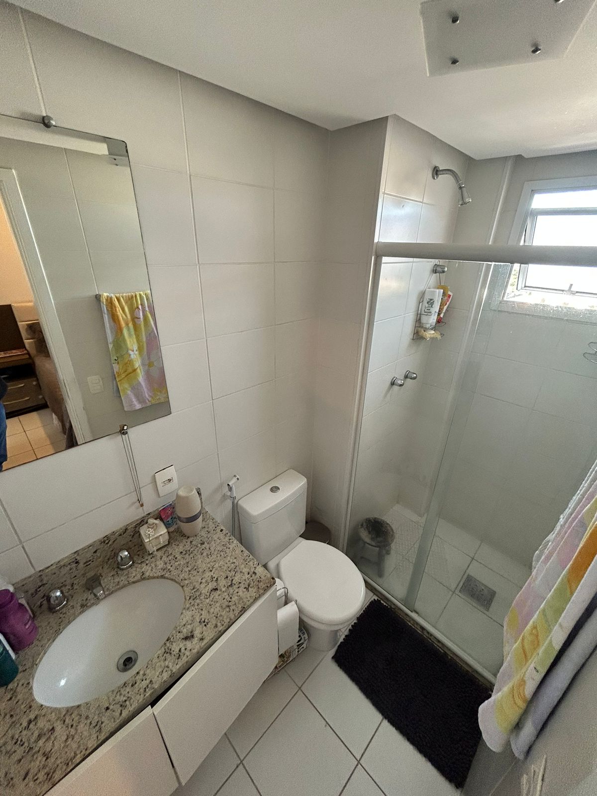 Apartamento à venda com 2 quartos, 67m² - Foto 2