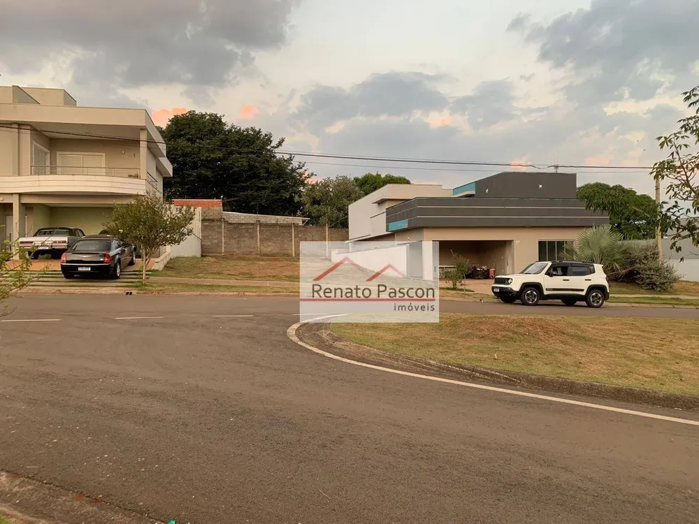 Loteamento e Condomínio, 324 m² - Foto 3
