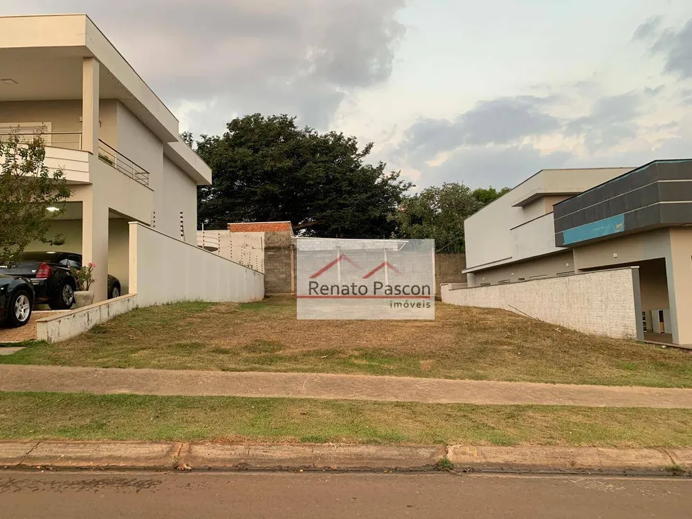 Loteamento e Condomínio, 324 m² - Foto 1