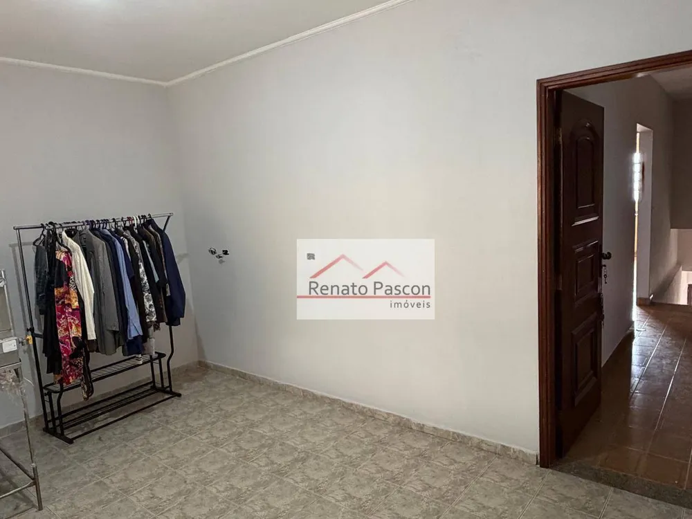 Casa, 3 quartos, 206 m² - Foto 4