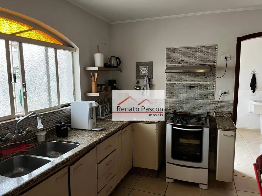 Casa, 3 quartos, 228 m² - Foto 4