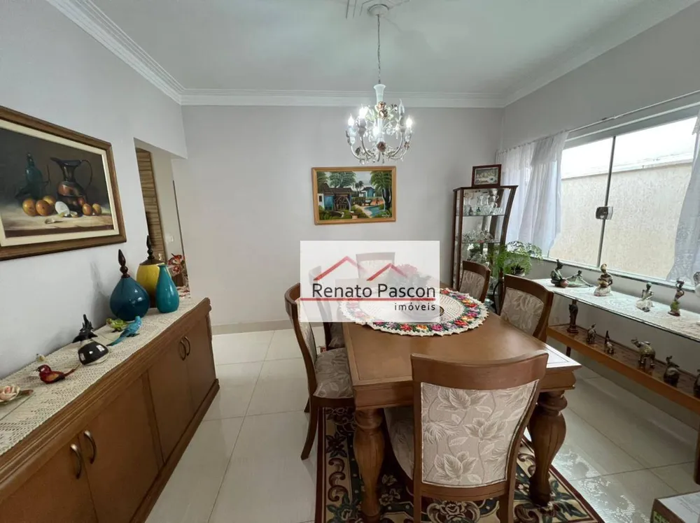 Casa, 3 quartos, 189 m² - Foto 1