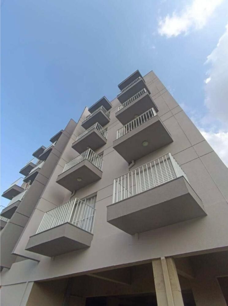 Apartamento à venda e aluguel com 2 quartos, 70m² - Foto 2