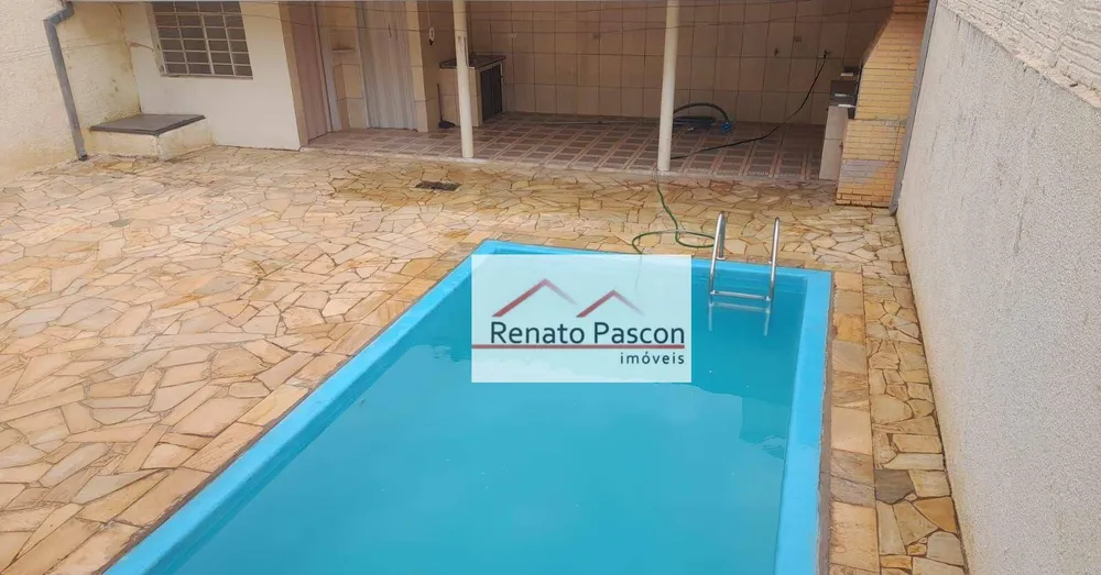 Casa, 3 quartos, 161 m² - Foto 1