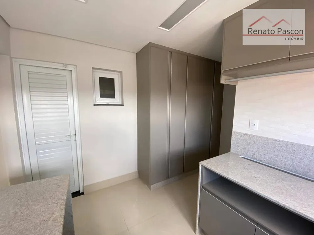 Apartamento, 3 quartos, 250 m² - Foto 3