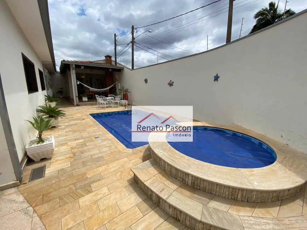 Casa, 3 quartos, 200 m² - Foto 1