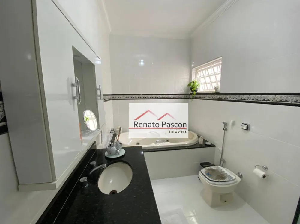 Casa, 3 quartos, 200 m² - Foto 9
