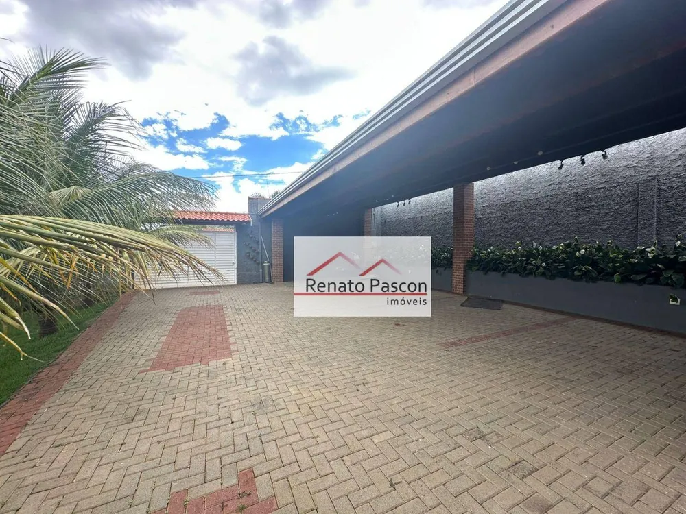 Chácara, 4 quartos, 1250 m² - Foto 4