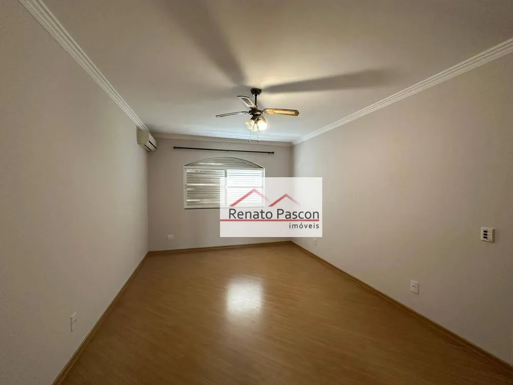 Casa, 4 quartos, 289 m² - Foto 2