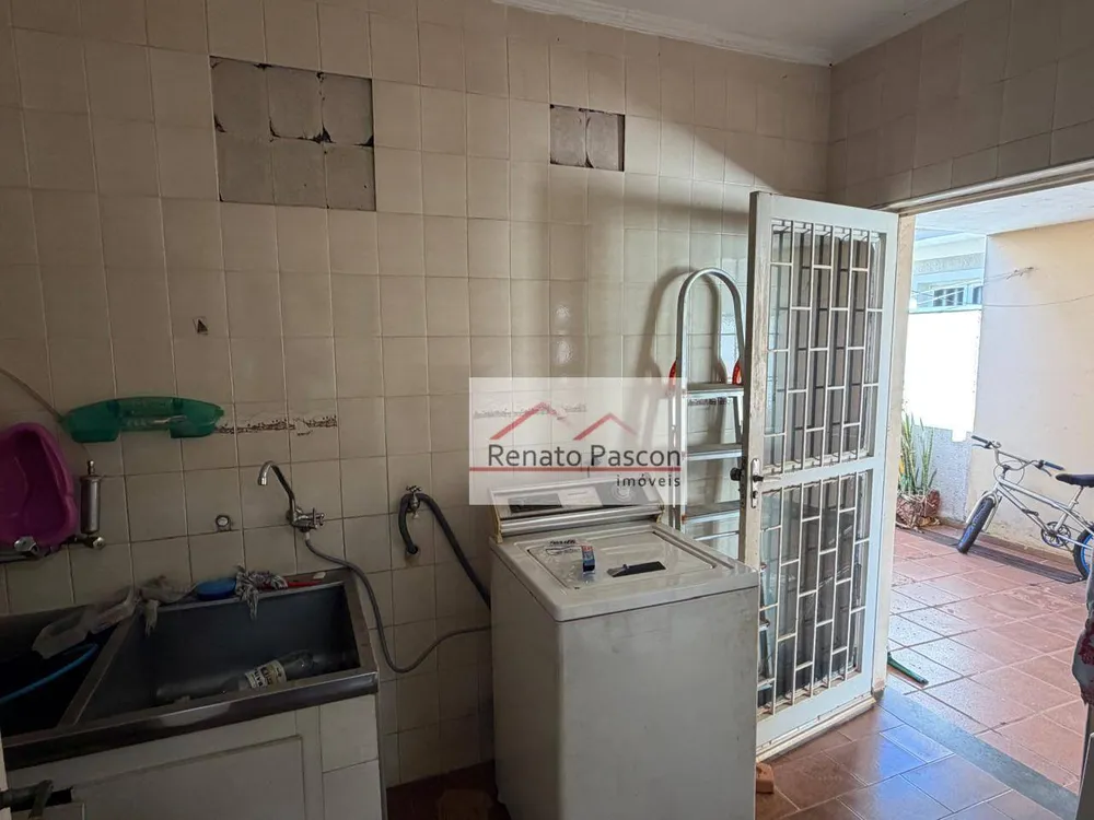Casa, 4 quartos, 299 m² - Foto 2