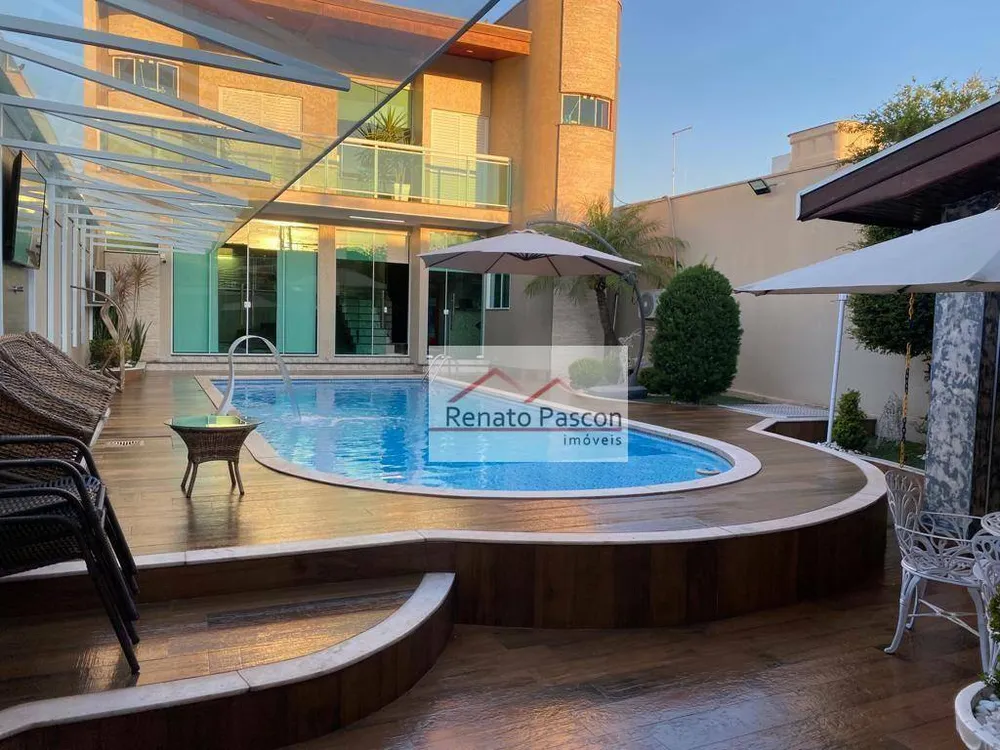 Sobrado, 2 quartos, 231 m² - Foto 1