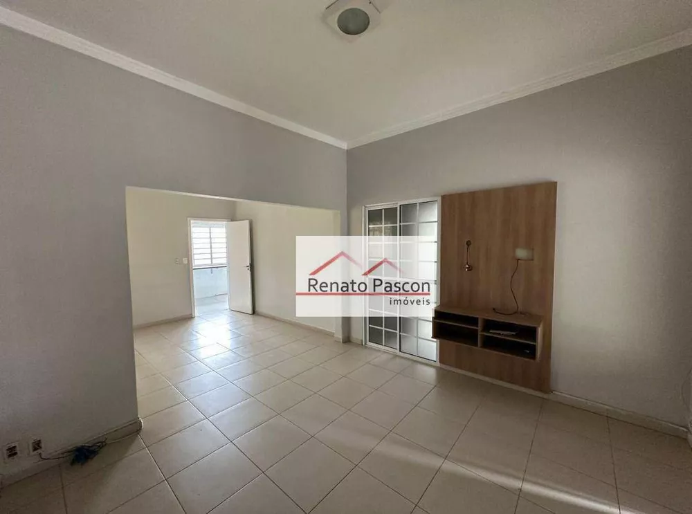 Casa à venda com 2 quartos, 300M2 - Foto 3