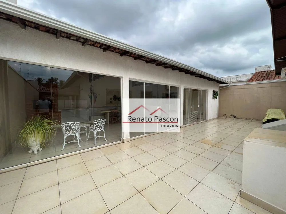 Casa, 3 quartos, 213 m² - Foto 6