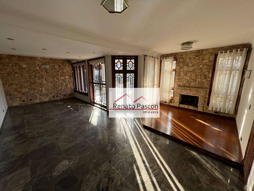 Casa à venda com 4 quartos, 480m² - Foto 2