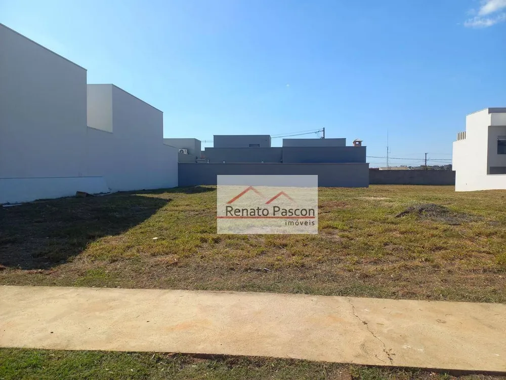 Loteamento e Condomínio, 256 m² - Foto 2