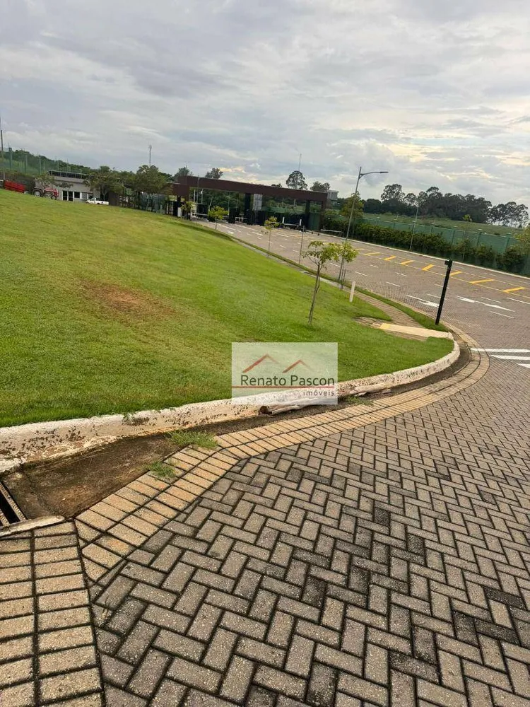 Loteamento e Condomínio, 1555 m² - Foto 1