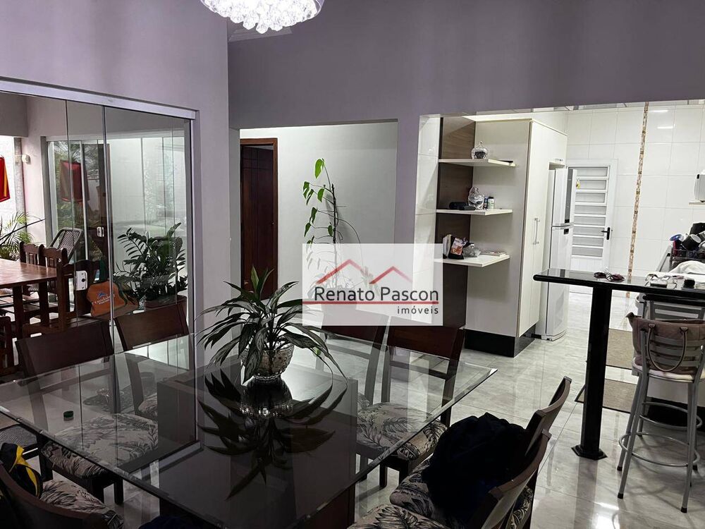 Casa, 2 quartos, 151 m² - Foto 1