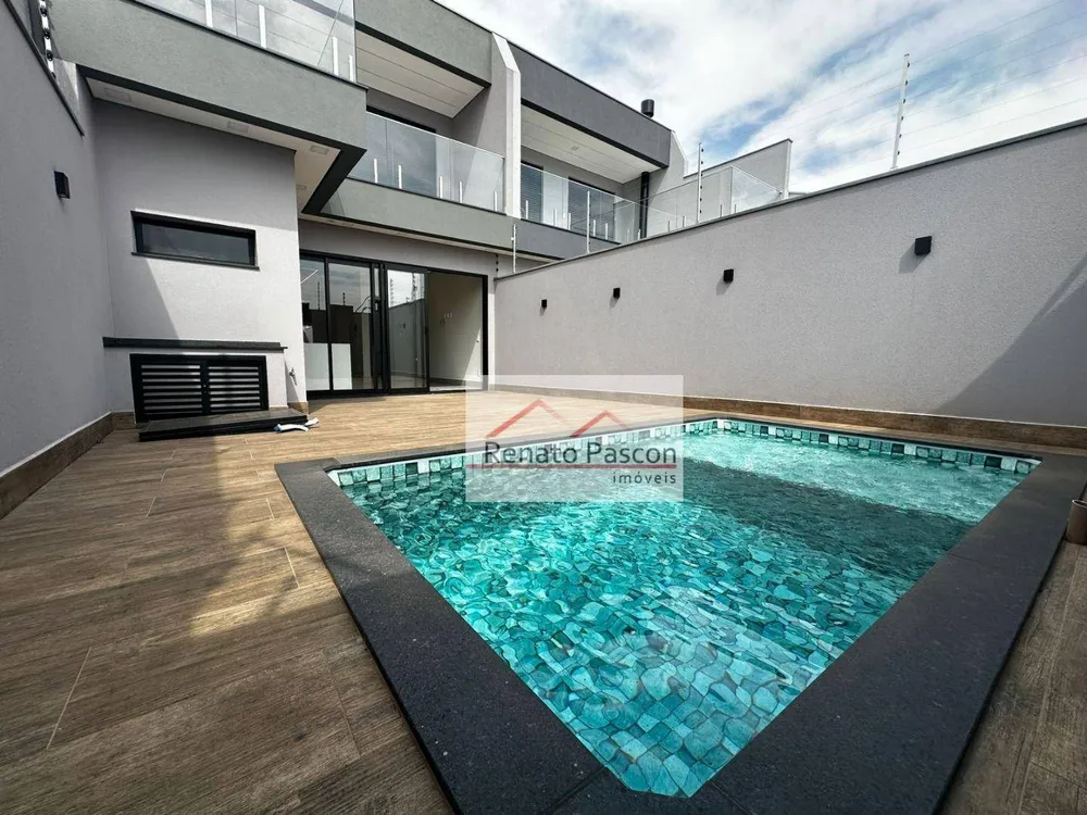 Sobrado, 3 quartos, 220 m² - Foto 1