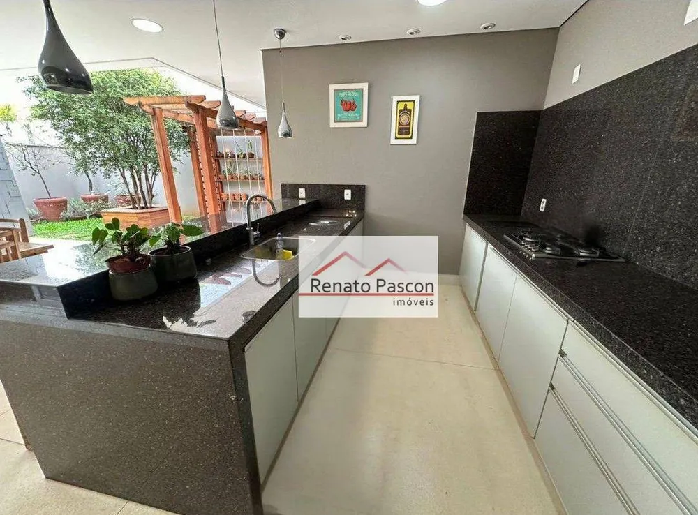 Sobrado, 3 quartos, 347 m² - Foto 12
