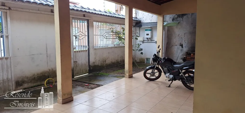 Casa, 3 quartos, 200 m² - Foto 4