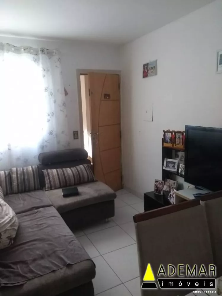 Apartamento à venda com 2 quartos, 50m² - Foto 1