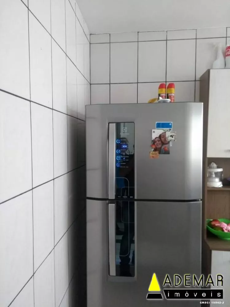 Apartamento à venda com 2 quartos, 50m² - Foto 3