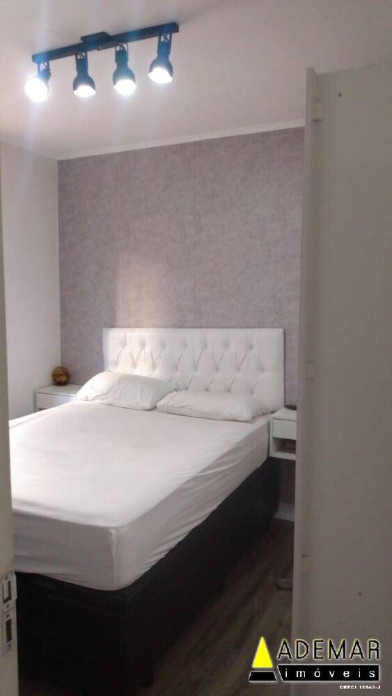 Apartamento à venda com 2 quartos, 56m² - Foto 3
