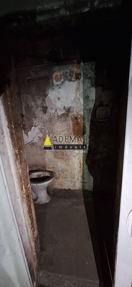 Casa à venda com 5 quartos, 120m² - Foto 4