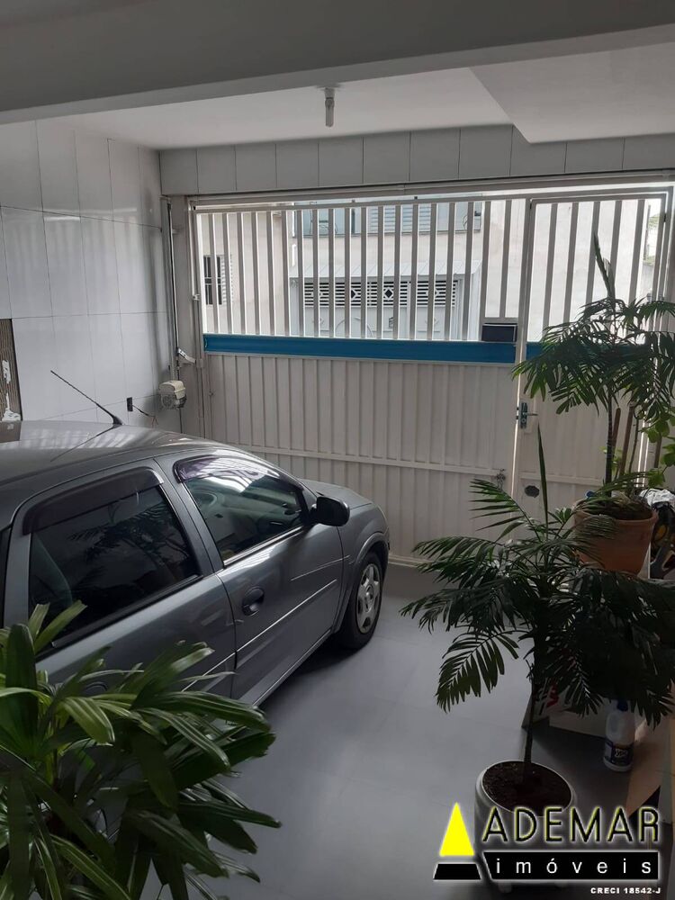Casa à venda com 2 quartos, 120m² - Foto 4