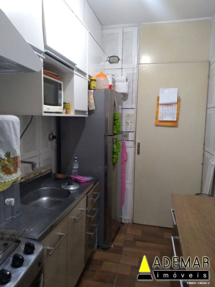 Apartamento à venda com 2 quartos, 50m² - Foto 3