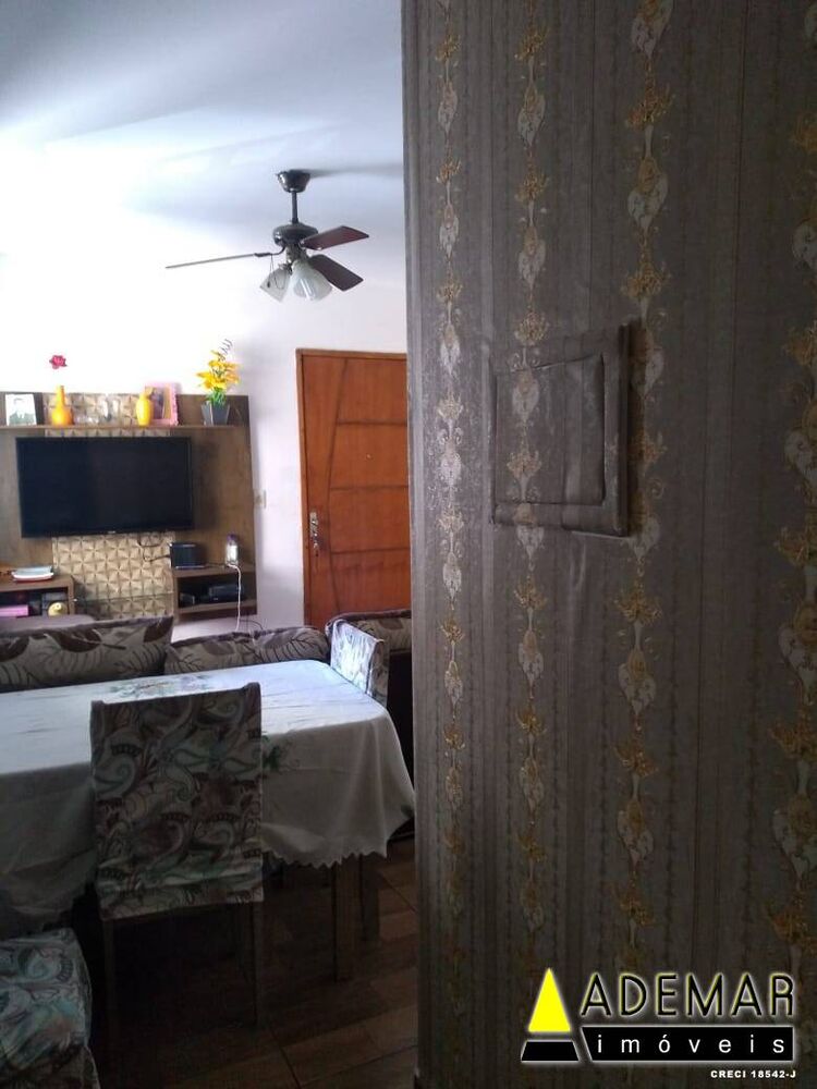 Apartamento à venda com 2 quartos, 50m² - Foto 2
