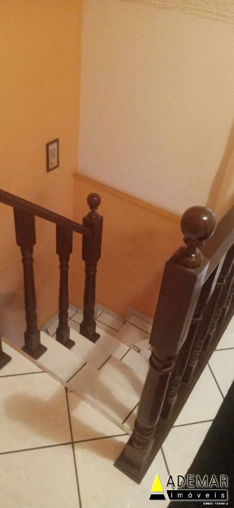 Casa à venda com 3 quartos, 175m² - Foto 4