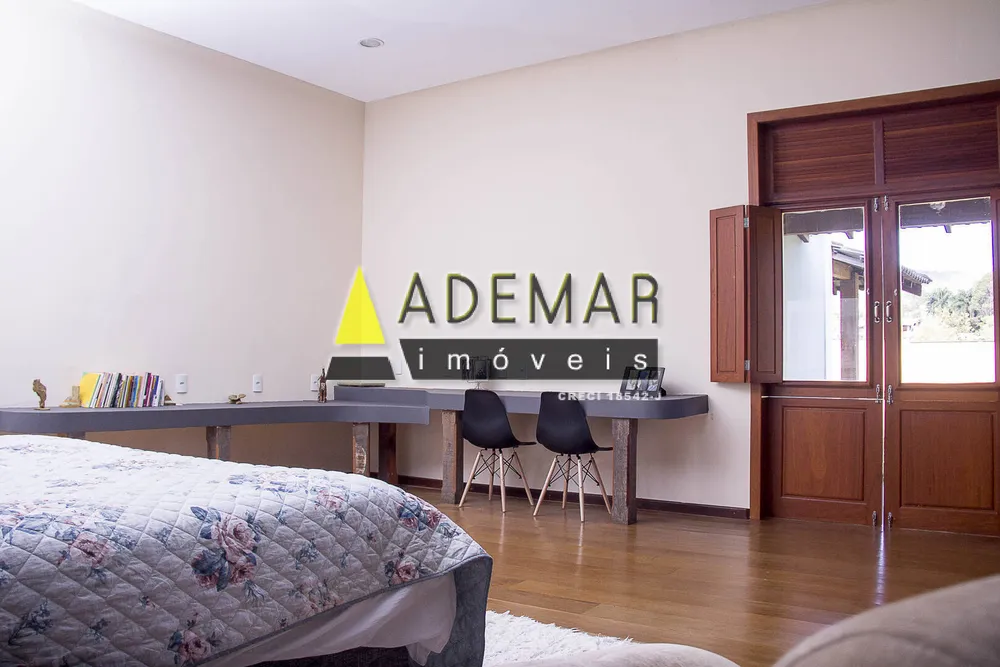 Casa, 7 quartos, 2260 m² - Foto 5