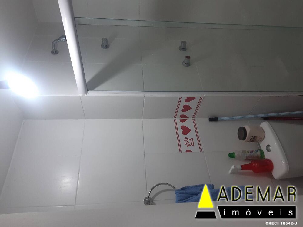 Apartamento à venda com 2 quartos, 45m² - Foto 3