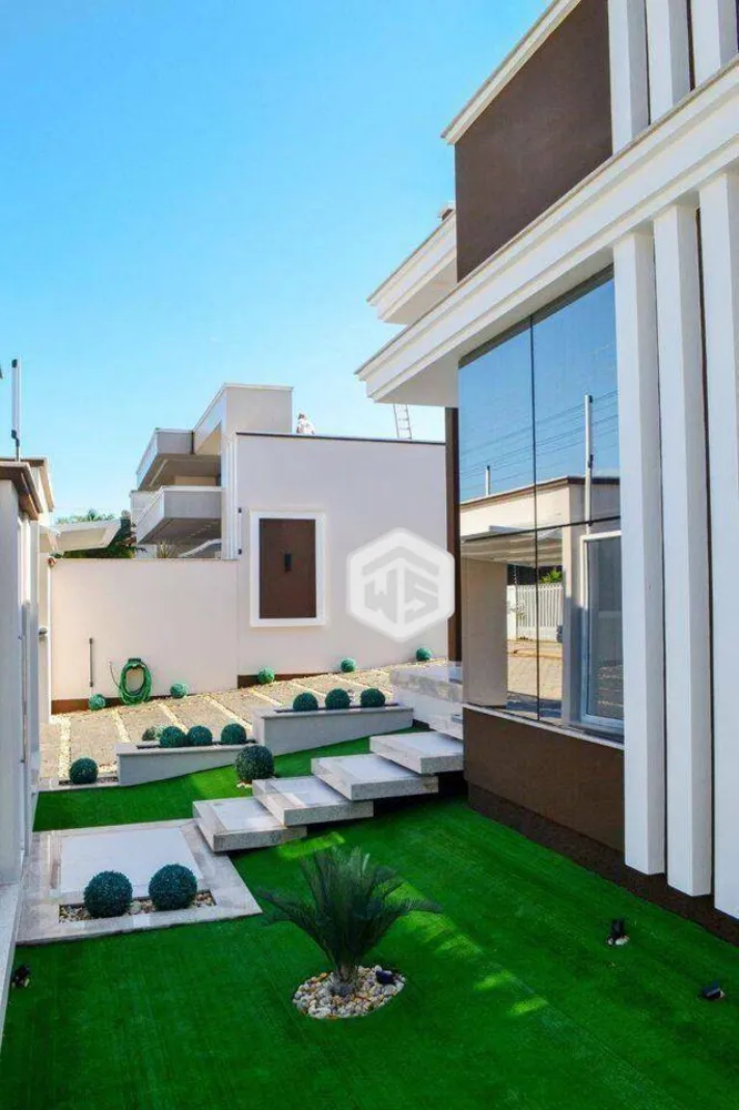 Casa, 3 quartos, 141 m² - Foto 1