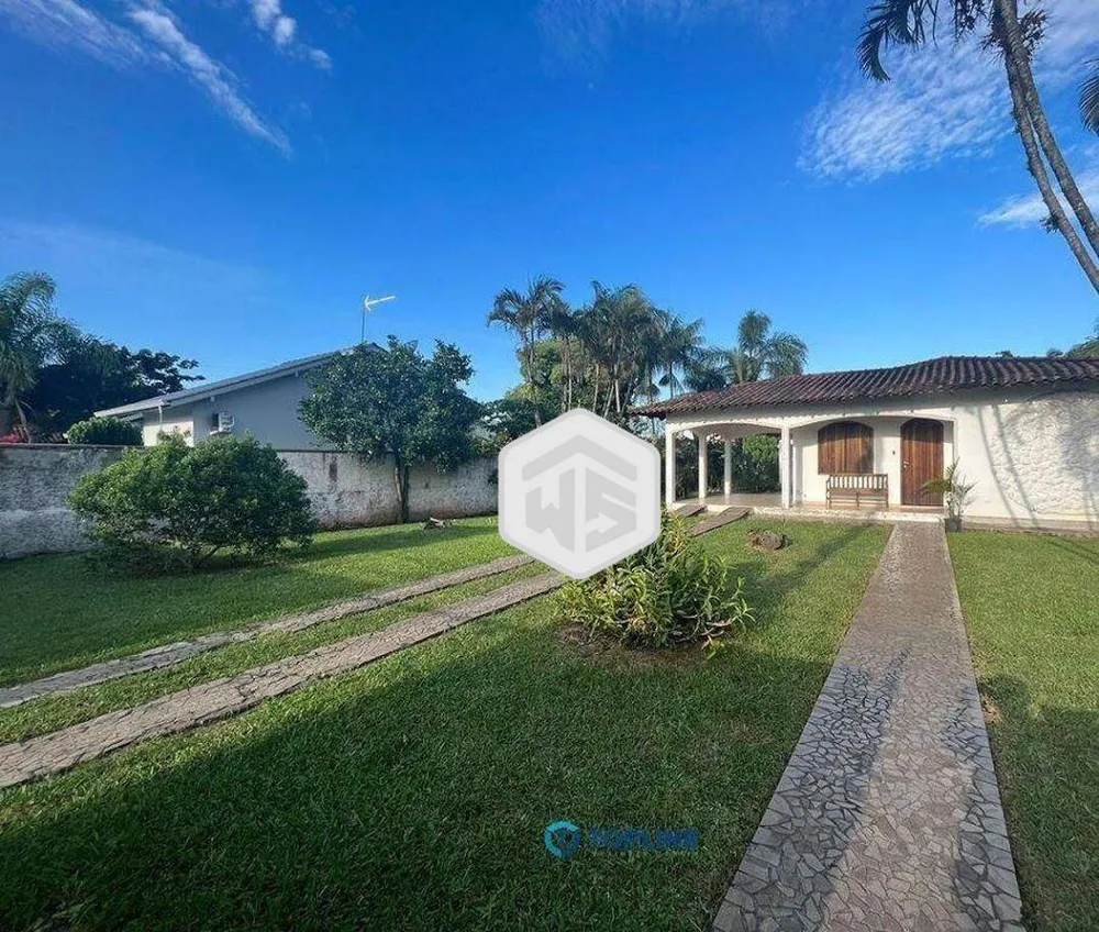 Casa, 3 quartos, 200 m² - Foto 1