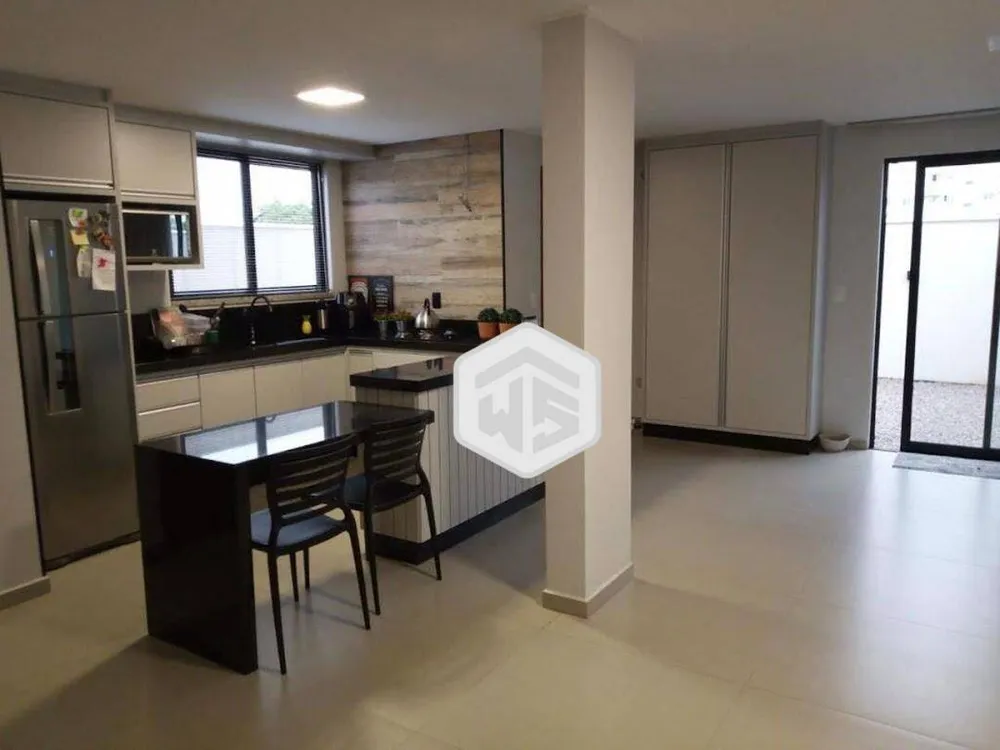 Sobrado, 1 quarto, 252 m² - Foto 2