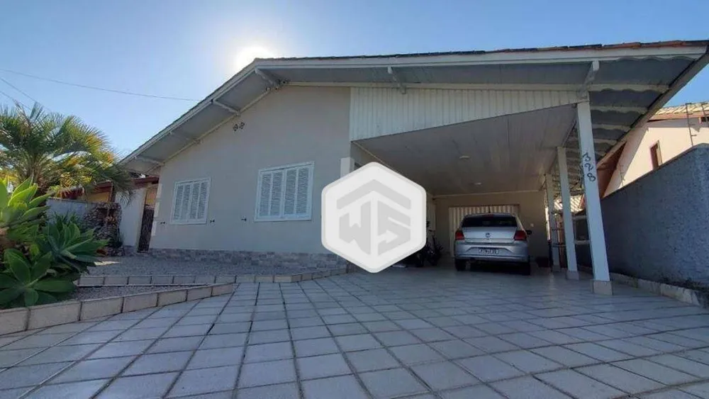 Casa, 2 quartos, 190 m² - Foto 1