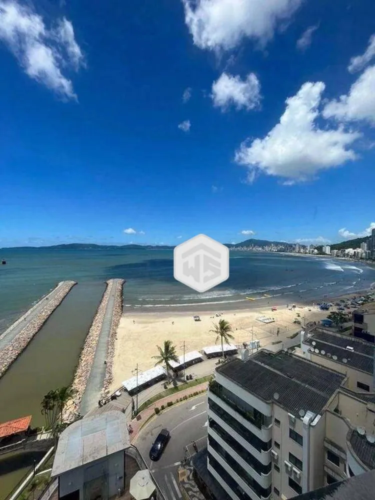 Apartamento, 4 quartos, 2375 m² - Foto 2