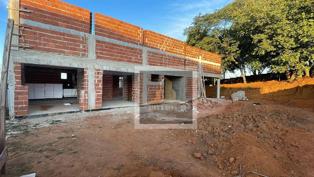 Casa, 8 quartos, 315 m² - Foto 3