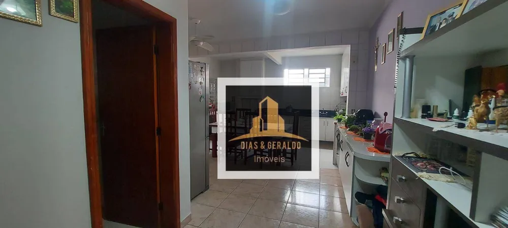 Casa, 3 quartos, 290 m² - Foto 9