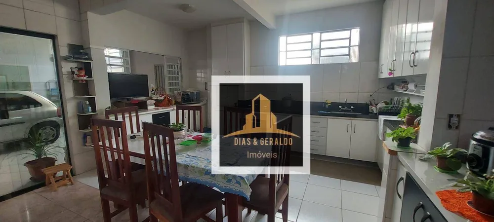 Casa, 3 quartos, 290 m² - Foto 4