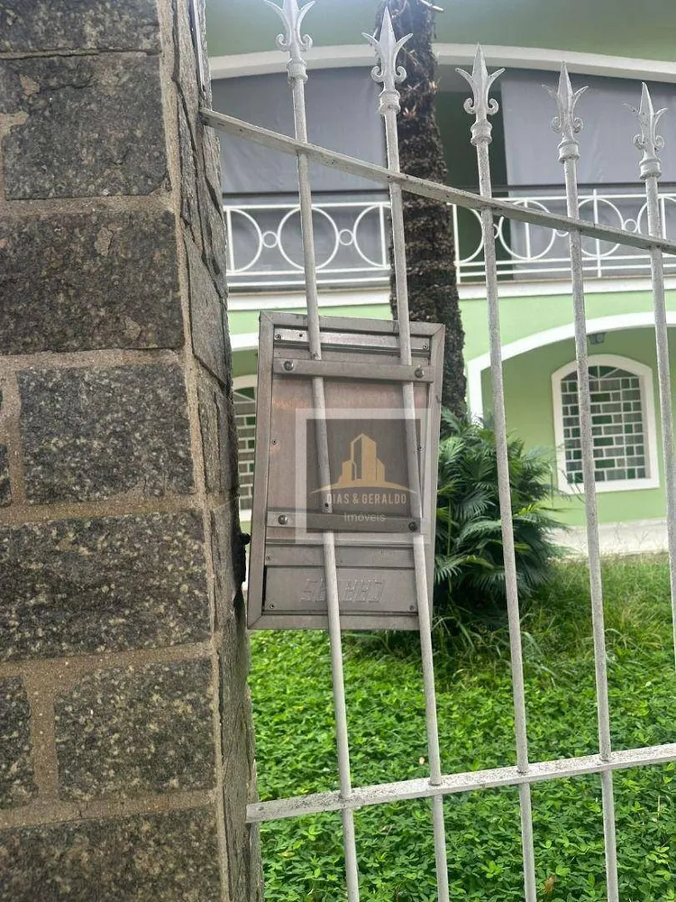 Sobrado, 3 quartos, 245 m² - Foto 2