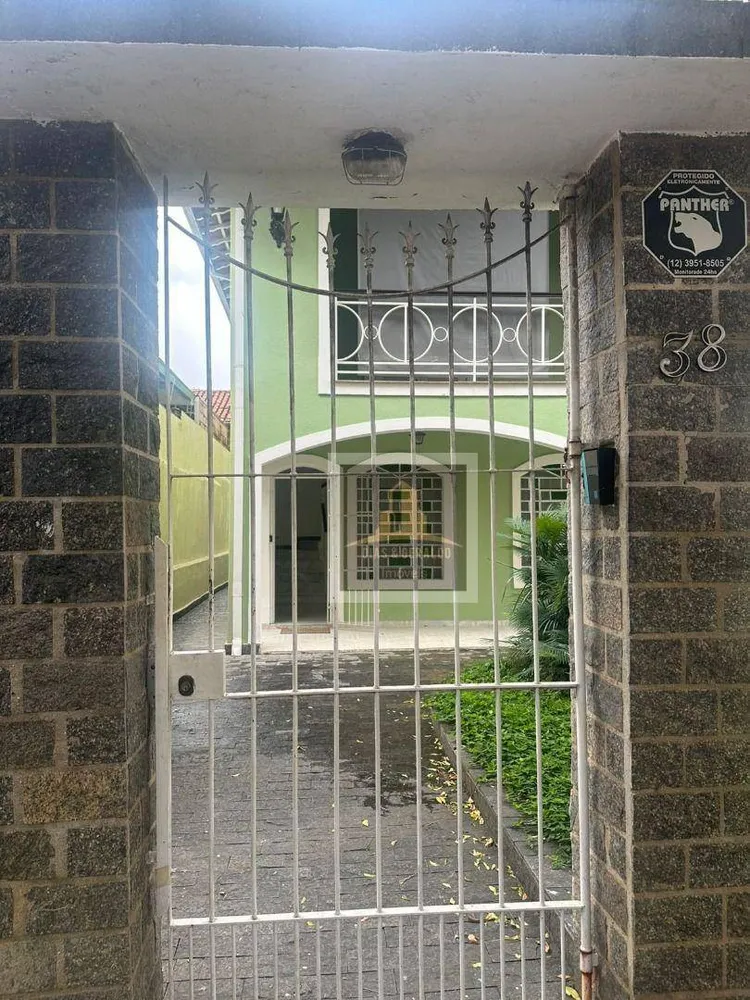 Sobrado, 3 quartos, 245 m² - Foto 3